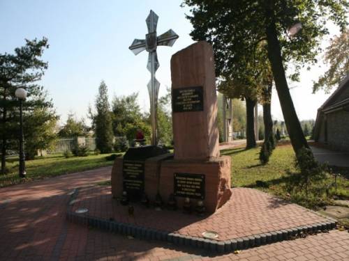 W hołdzie pomordowanym w Katyniu i Ostaszkowie
