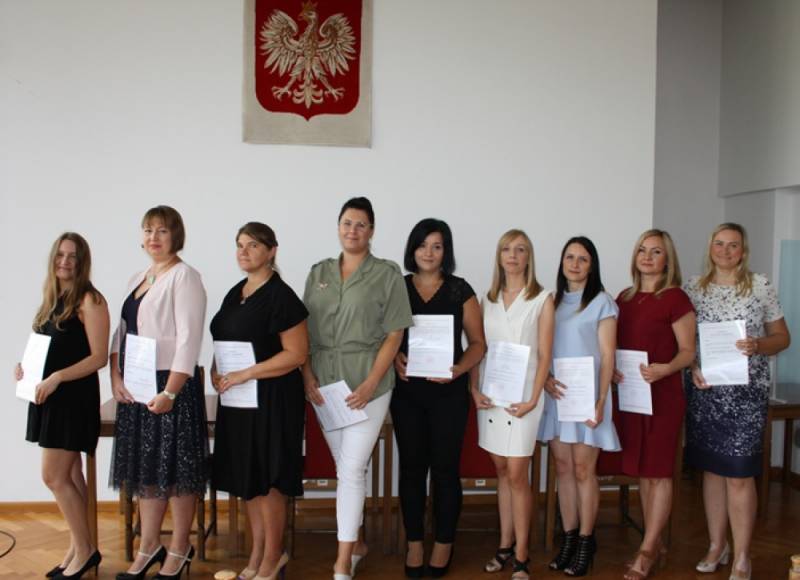 Zdjęcie: Myszkowscy nauczyciele z awansem zawodowym
