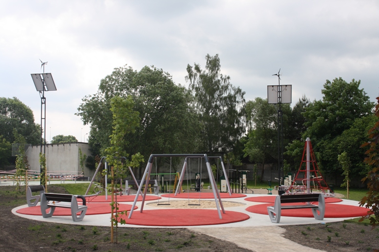 Utworzenie ogródka rekreacyjnego wraz z placem zabaw dla dzieci - II etap